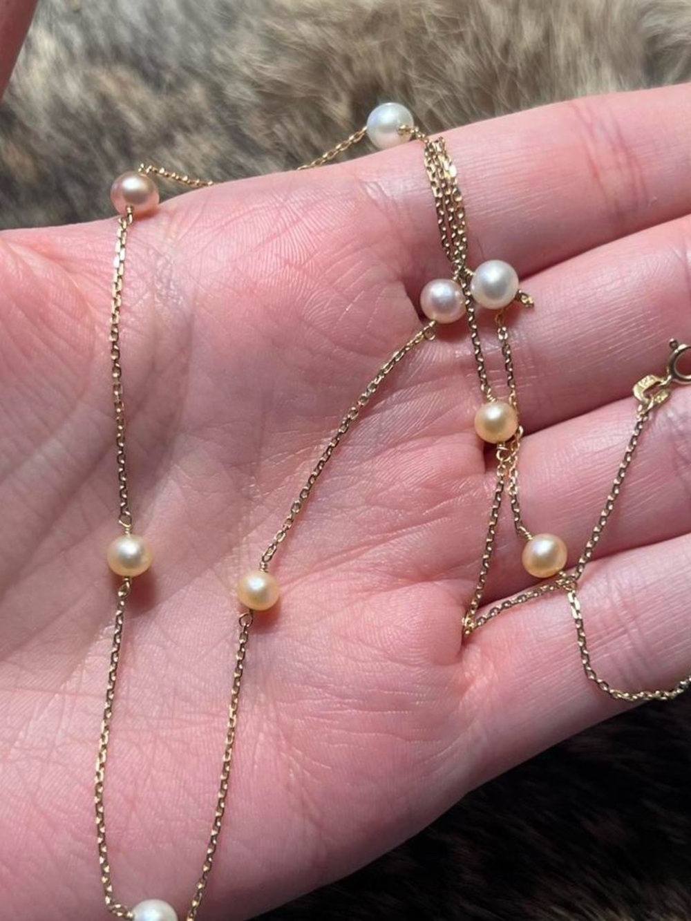 14k yellow gold peachy pearl necklace